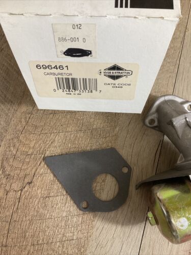 NOS OEM Briggs & Stratton Part No 696461 Mower Carburetor New In Box (6922779590839)